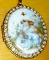 cameo_locketPearl-2Dwarf.jpg (41834 bytes)